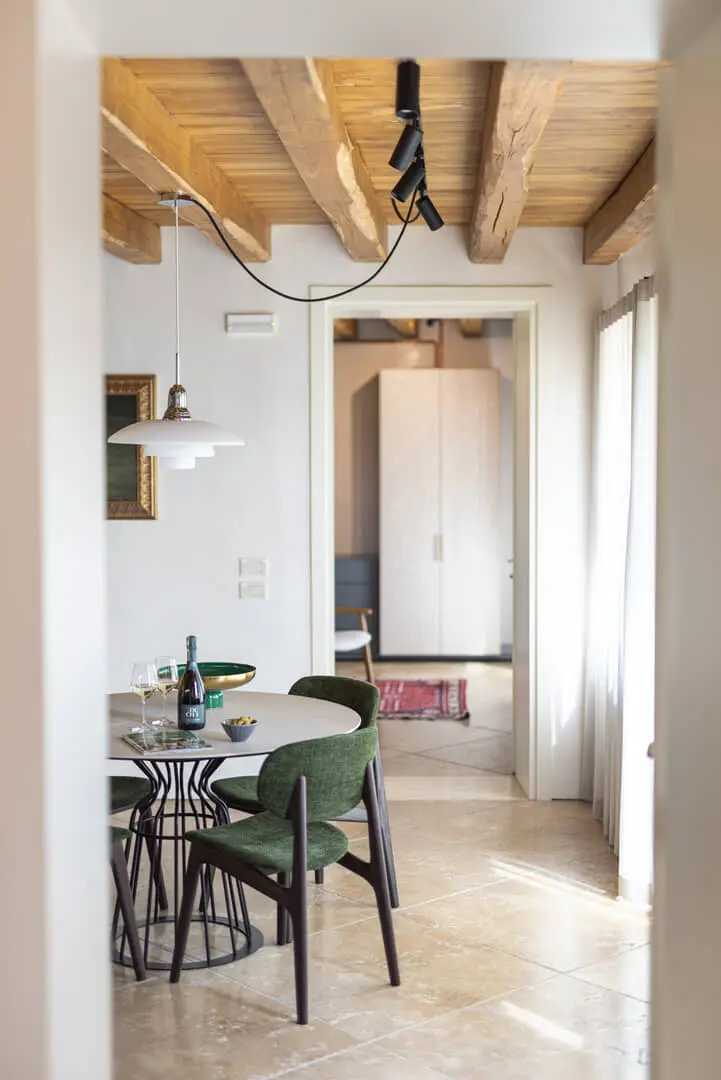 Raffinata-atmosfera-in-interni-accoglienti